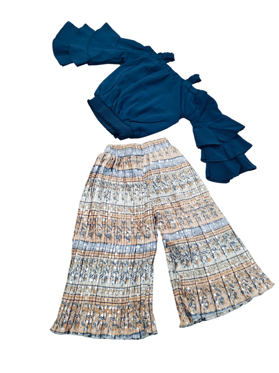 Elegant Cold-Shoulder Top & Printed Palazzo Set for Baby Girls D.24.1039 B.1343 Elegant Cold-Shoulder Top & Printed Palazzo Set for Baby Girls D.24.1039 B.1343