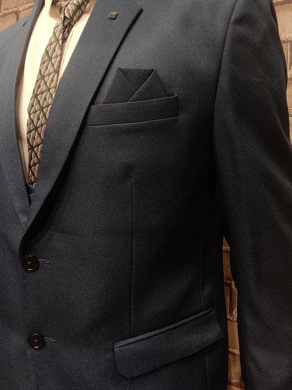 1/3 MAN SUIT 1/3 MAN SUIT