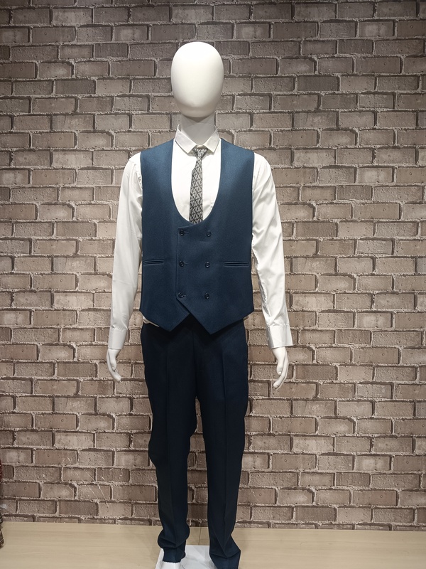 1/3 MAN SUIT 1/3 MAN SUIT