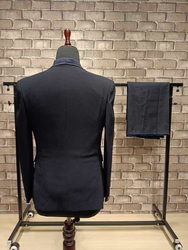Var Raja Suit D-7133 Le-Cartin Var Raja Suit D-7133 Le-Cartin