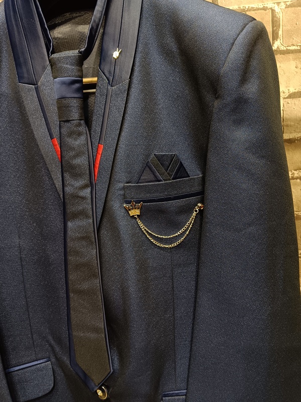 Var Raja Suit D-7304 Le-Cartin Var Raja Suit D-7304 Le-Cartin