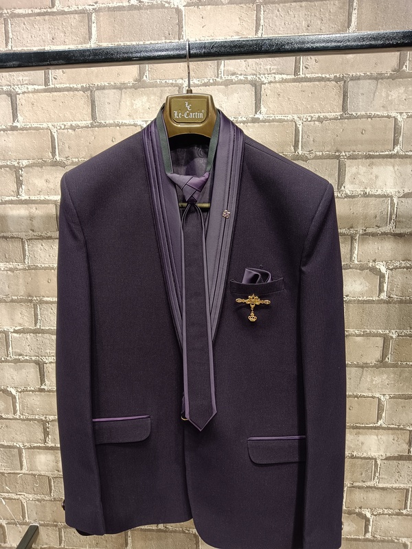 Var Raja Suit D-7675 Le-Cartin Var Raja Suit D-7675 Le-Cartin
