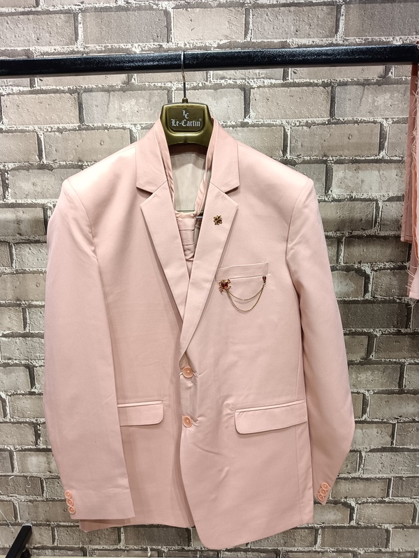 Var Raja Suit D-7395 Le-Cartin Var Raja Suit D-7395 Le-Cartin