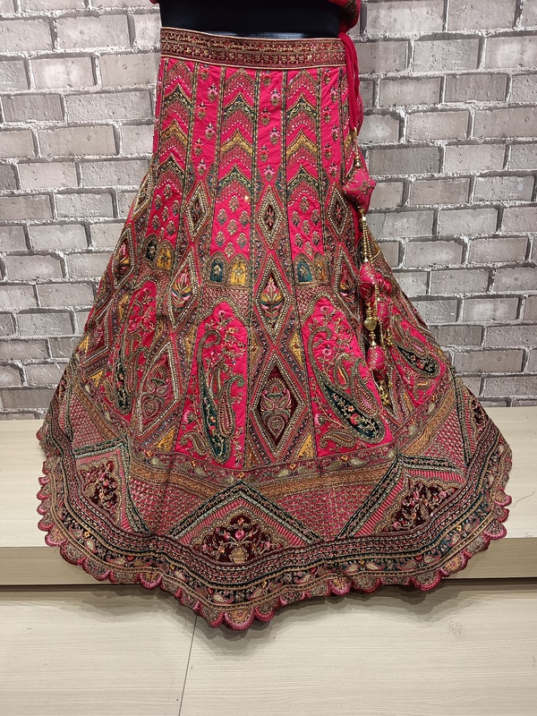 DULHAN CHOLI D.13/3 DULHAN CHOLI D.13/3
