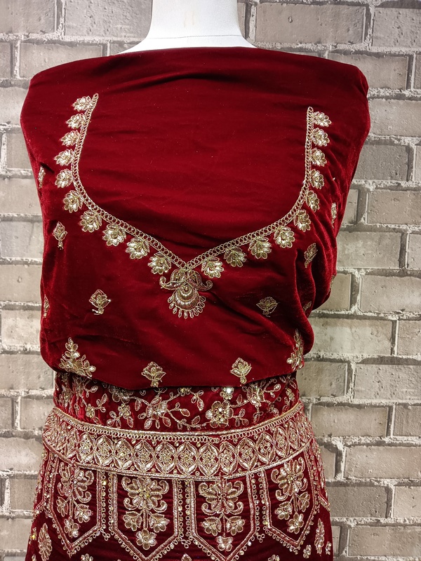 DULHAN CHOLI D-10/4 DULHAN CHOLI D-10/4