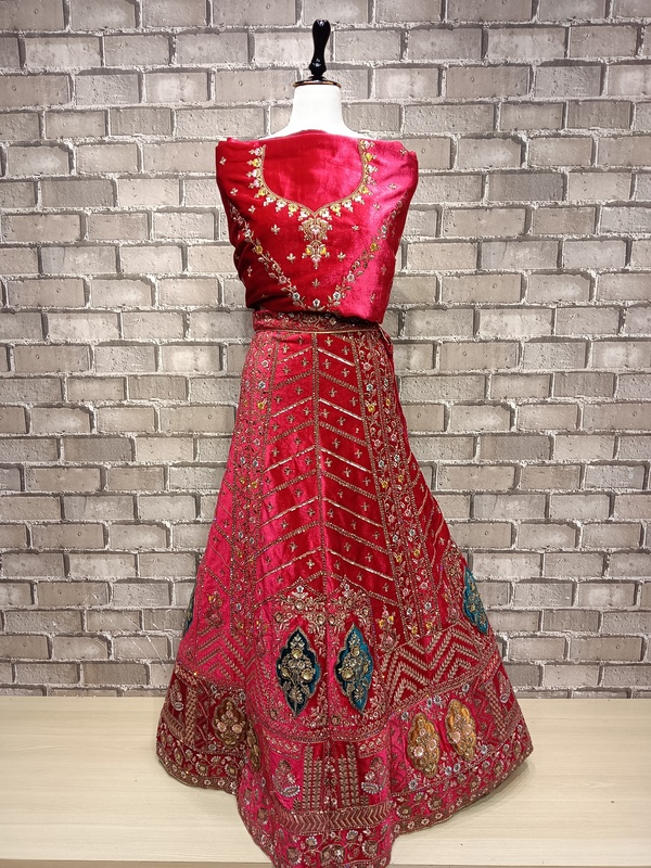 DULHAN CHOLI D-6/1 DULHAN CHOLI D-6/1