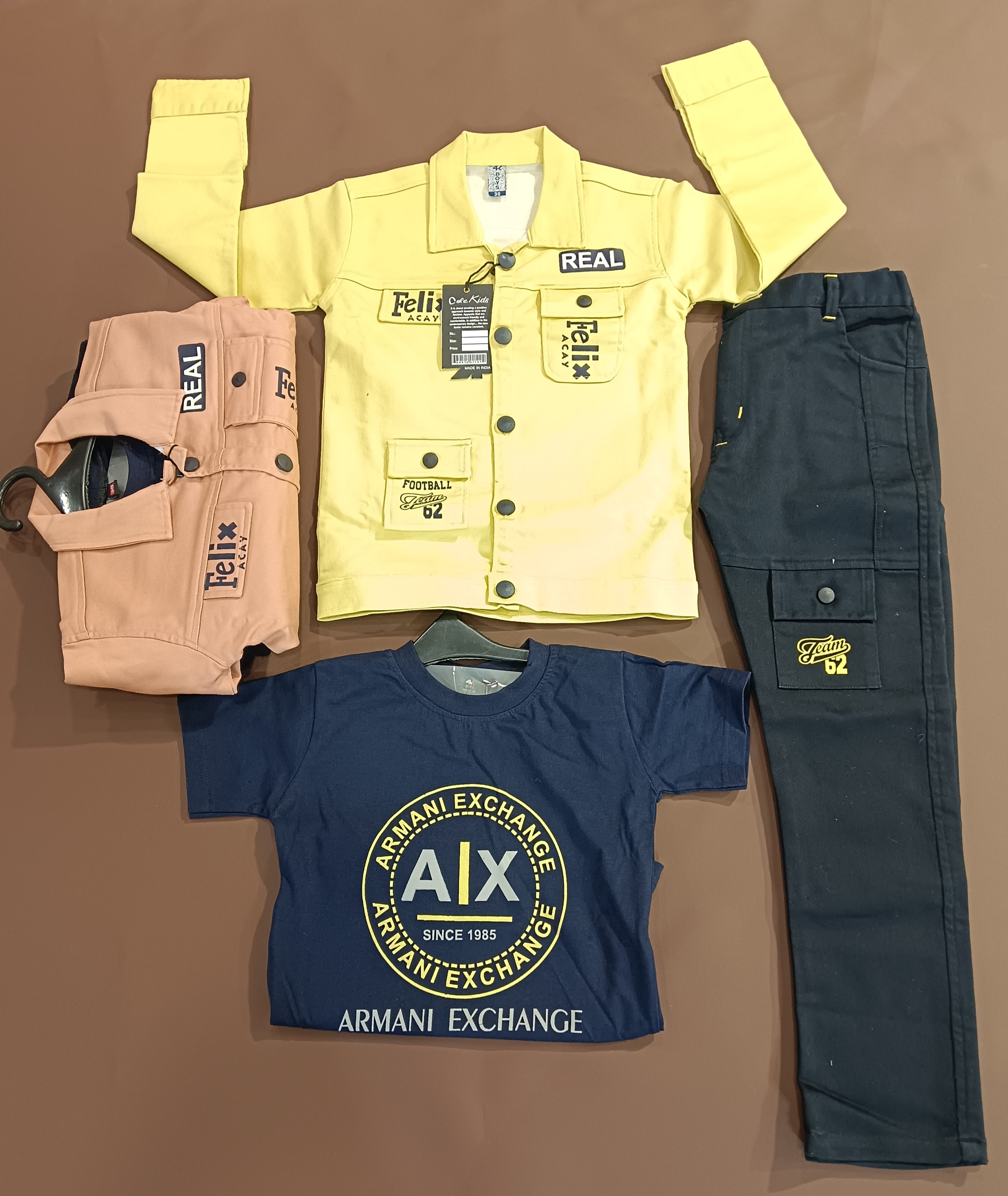 4K boy pair D.FB1622 B.2025 4K boy pair D.FB1622 B.2025