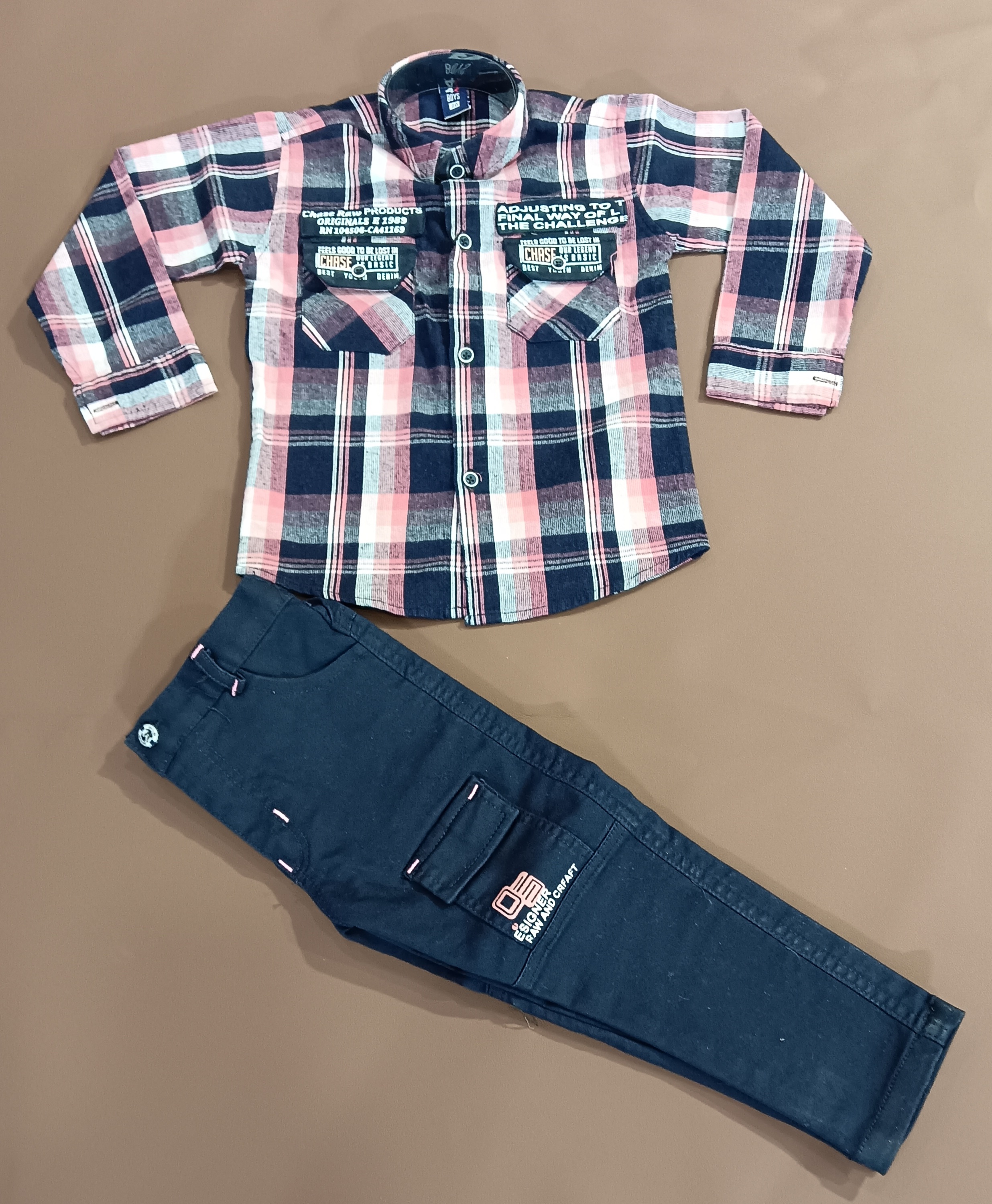 4K boy pair D.FB1576 B.1922 4K boy pair D.FB1576 B.1922