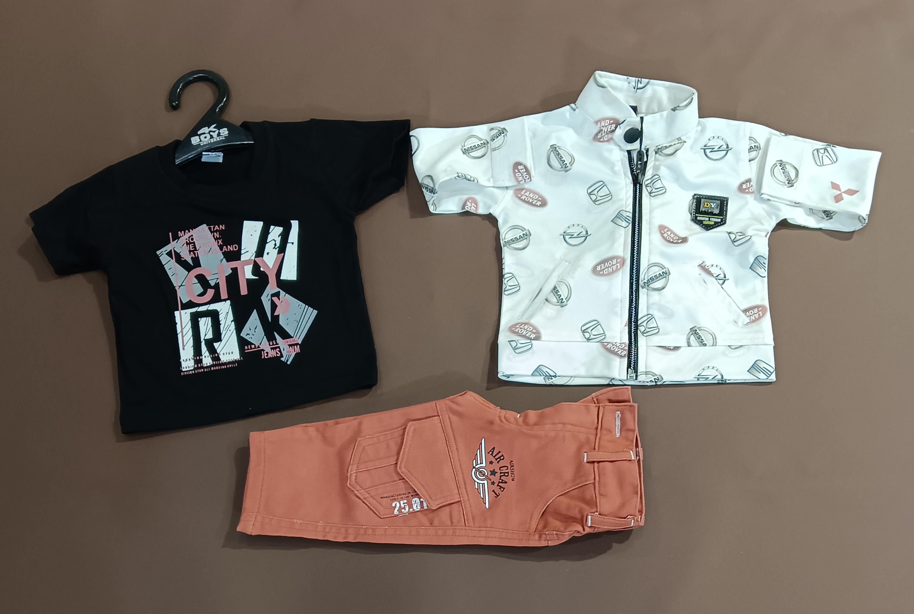 4K boy pair D.F2023 B.2037 4K boy pair D.F2023 B.2037