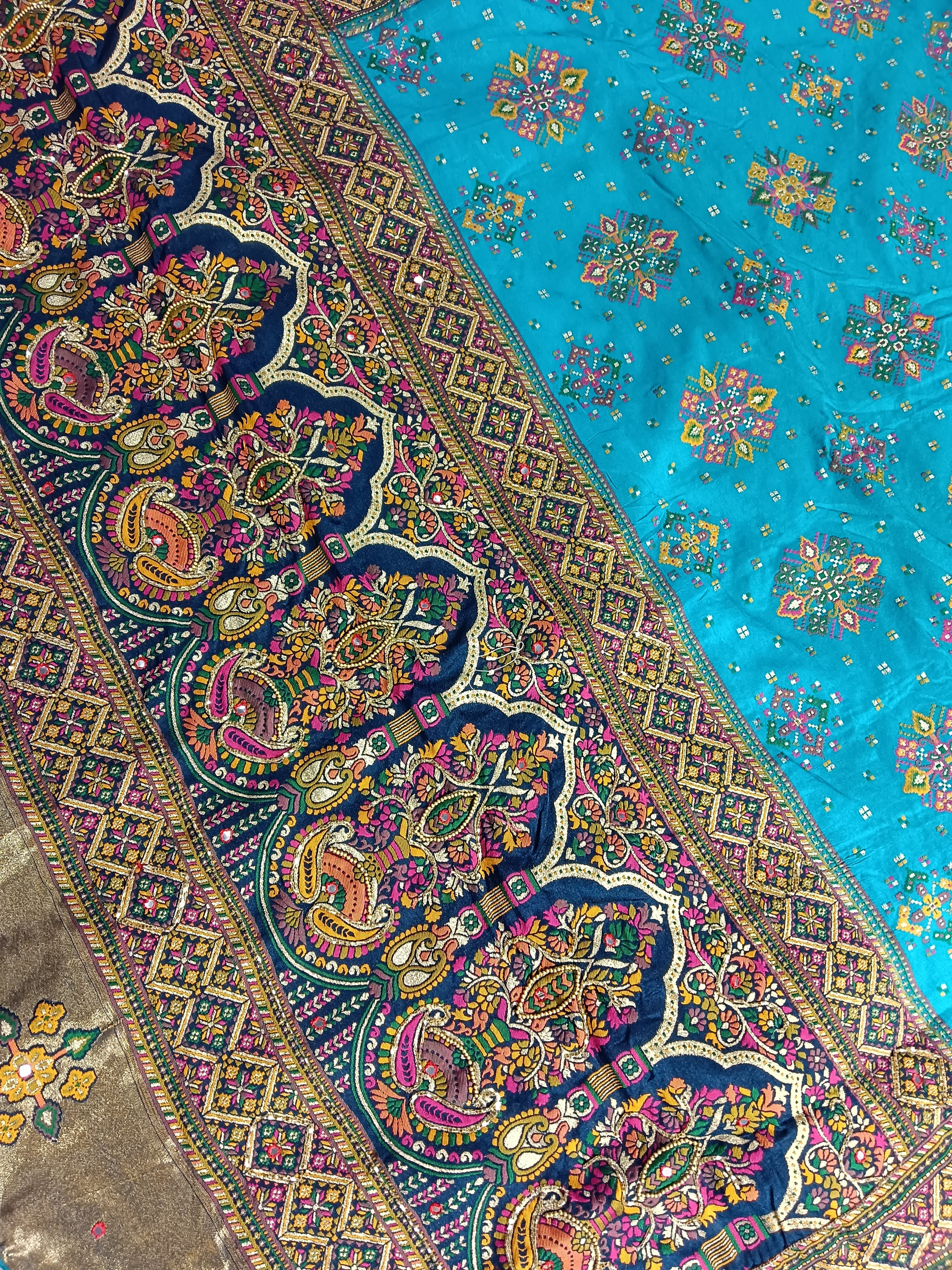 Buta had B1721 Saree Buta had B1721 Saree