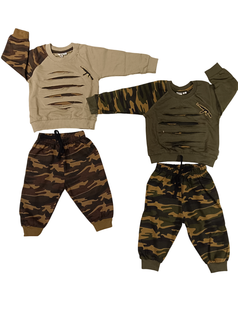 Slashed Sweatshirt & Jogger D.5.2015 B.2075 Slashed Sweatshirt & Jogger D.5.2015 B.2075