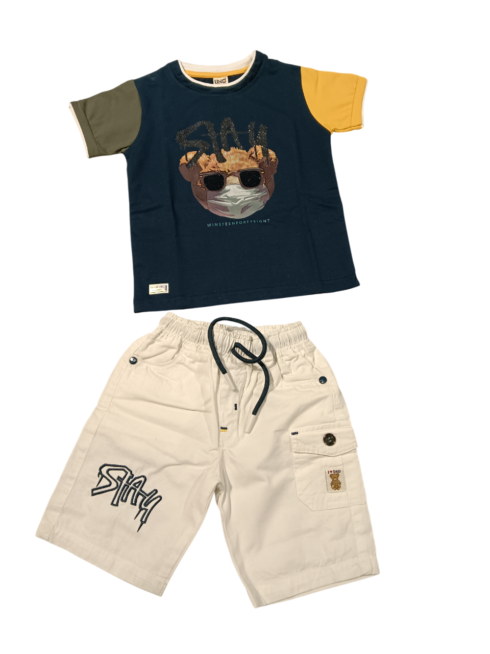 two trendy kids' clothing sets D.32.10149 B.3030 two trendy kids' clothing sets D.32.10149 B.3030