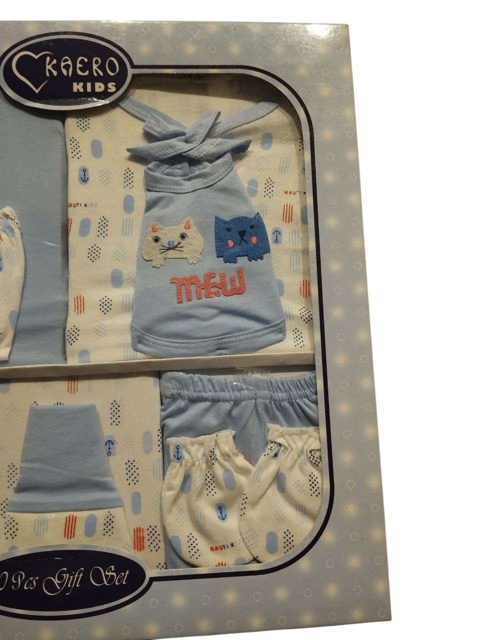 Kaero Kids 10-Piece Baby Gift Set D.43/4 B.4041 Kaero Kids 10-Piece Baby Gift Set D.43/4 B.4041