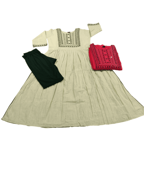 Mirror Embroidery Flared Kurta Set D.18.3923 Mirror Embroidery Flared Kurta Set D.18.3923