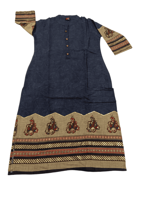 Trendy Ethnic Kurti Set with Pant D.4.3679 Trendy Ethnic Kurti Set with Pant D.4.3679