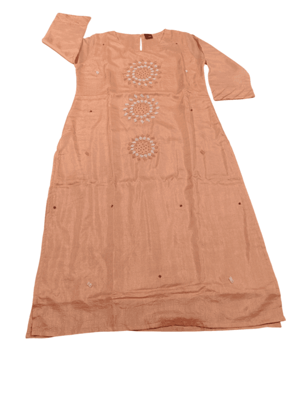 Peach & Mint Green Embroidered Kurti Set D.5.3585 Peach & Mint Green Embroidered Kurti Set D.5.3585