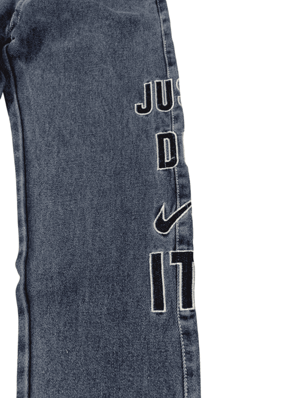 Unisex Classic Denim Jeans ā Twin Color Options (Grey & Blue) D.138 Unisex Classic Denim Jeans ā Twin Color Options (Grey & Blue) D.138