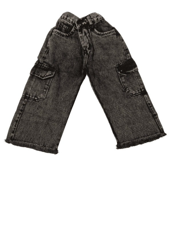 Stylish Kids' Denim Cargo Jeans D.102 Stylish Kids' Denim Cargo Jeans D.102