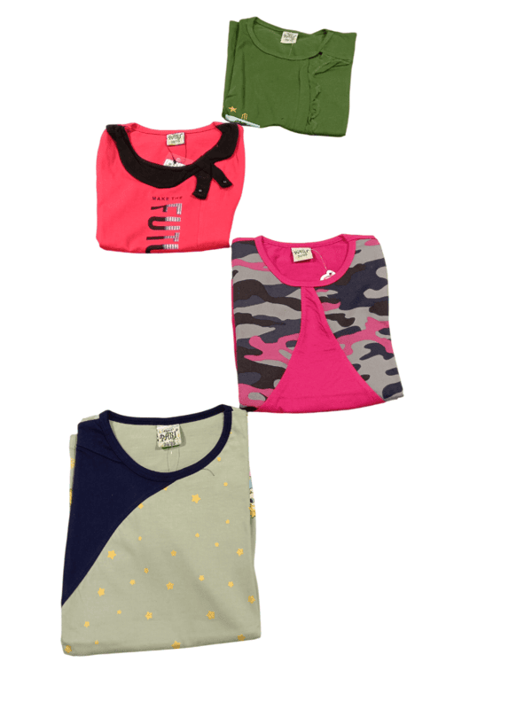 Various Styles girls t-shirt D.40/30 Various Styles girls t-shirt D.40/30