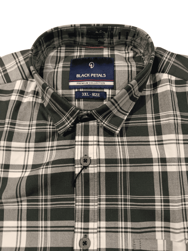 BLACK PETALS Classic Tartan Plaid Shirt D.9027 BLACK PETALS Classic Tartan Plaid Shirt D.9027