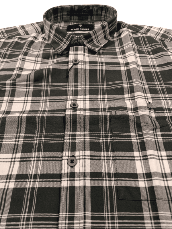 BLACK PETALS Classic Tartan Plaid Shirt D.9027 BLACK PETALS Classic Tartan Plaid Shirt D.9027